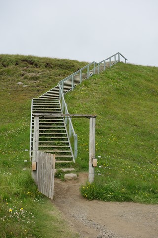 Hengifoss trail