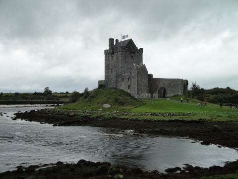 Dunguaire Castle
